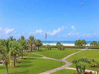 Pretty 2 Bedroom Beach and Great Interior Value All the Way! Pretty 2 Bedroom Beach and Great Interior Value All the Way!